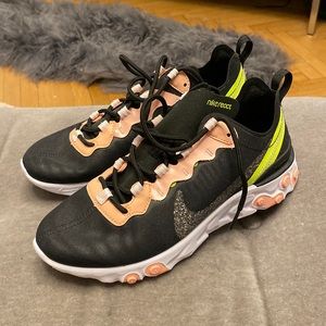 NWOT Nike React Element 55 premium w8.5